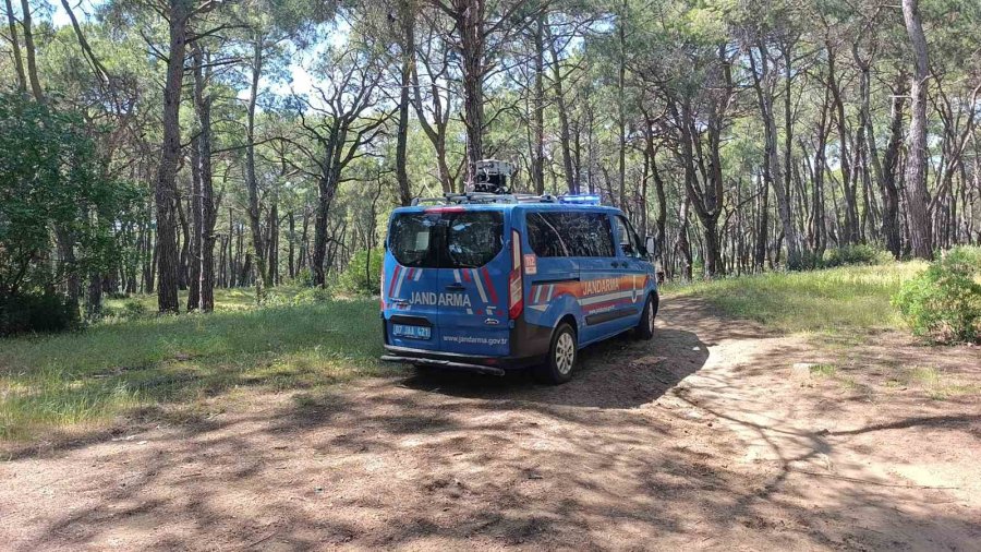 Antalya’da Ormanlara Girişler Yasaklandı, Jandarma Vatandaşları Tek Tek Uyardı
