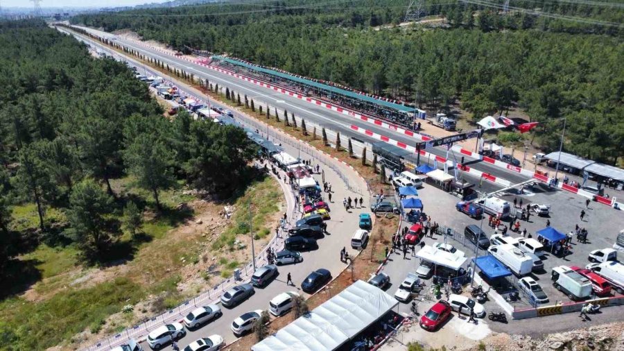 Kepez’de Oto Drag Heyecanı Başladı