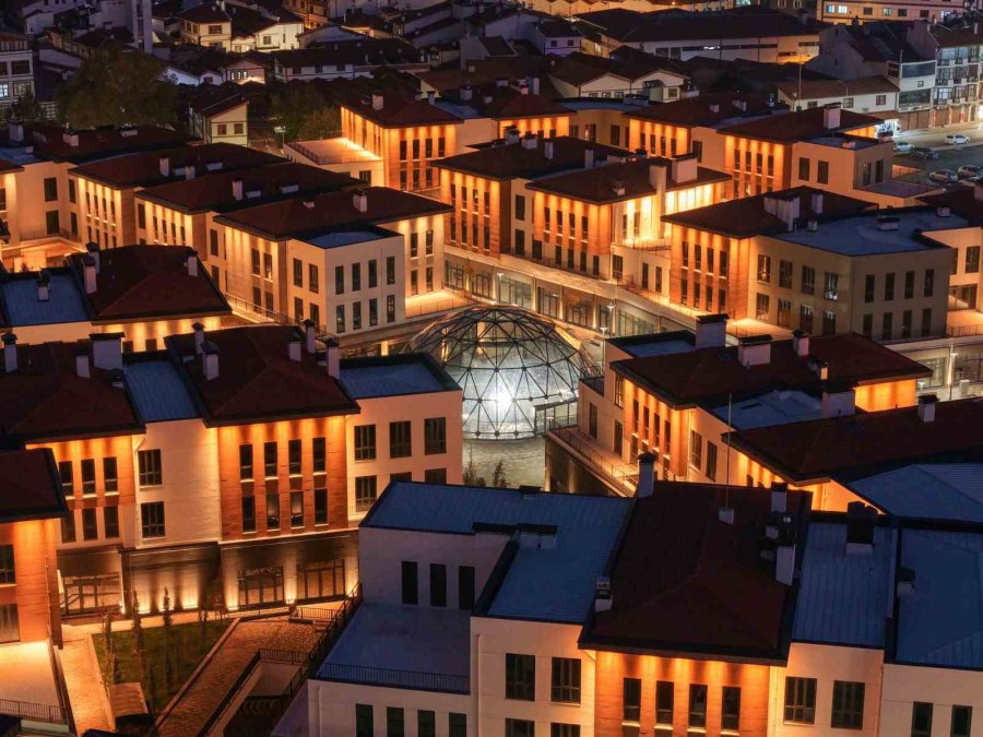 Cam Kubbe Altındaki Selçuklu Mirası Büyük İlgi Görüyor