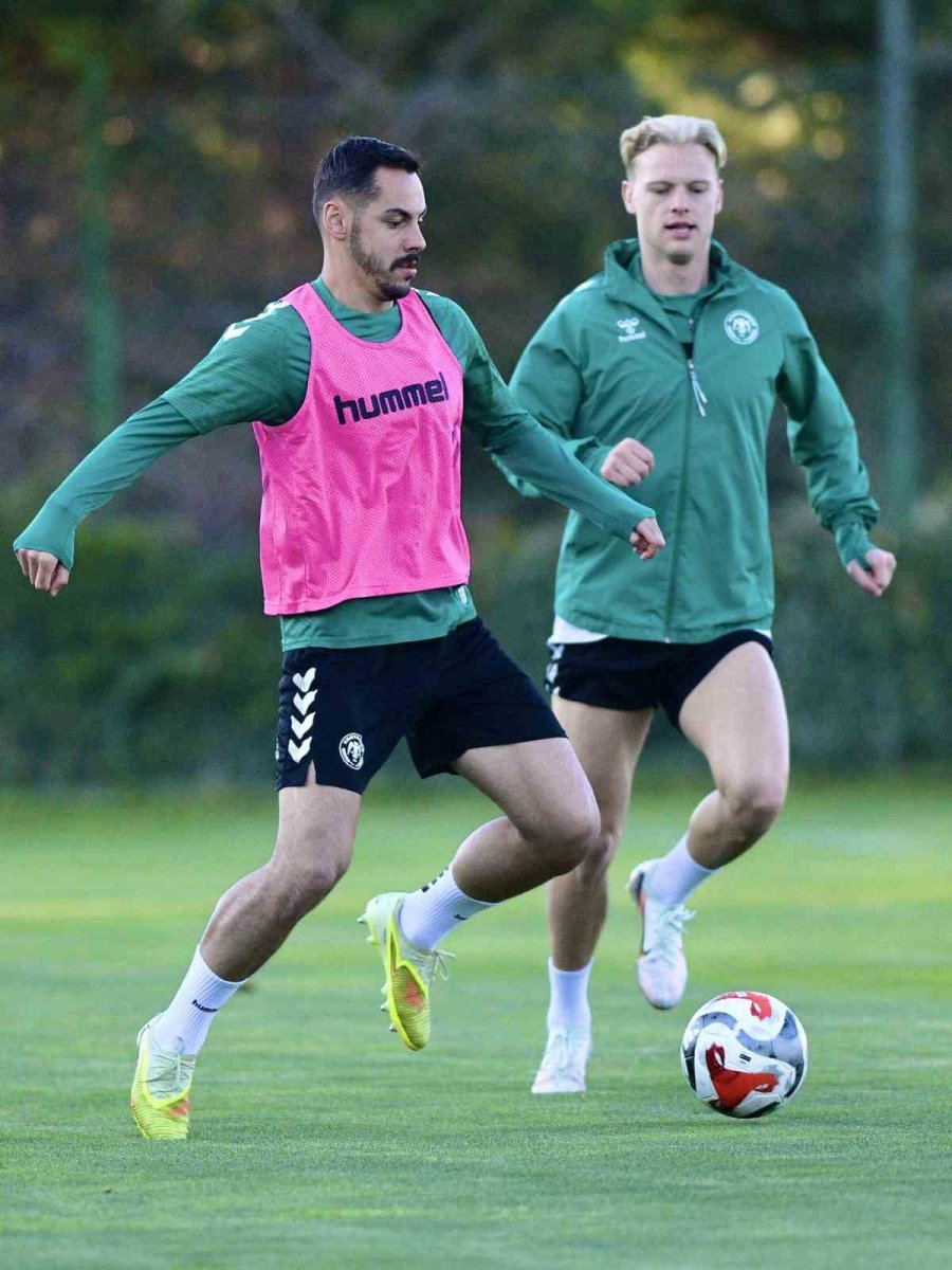 Konyaspor, Fenerbahçe Maçının Hazırlıklarına Başladı