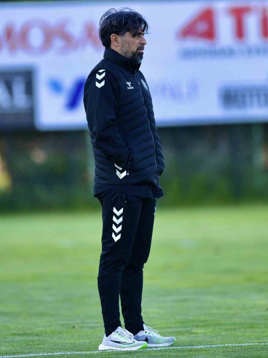Konyaspor, Fenerbahçe Maçının Hazırlıklarına Başladı