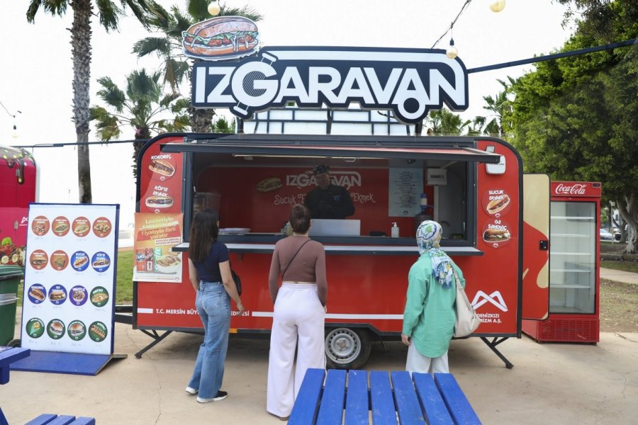 Gastrokaravanlar Mersin Sahiline Lezzet Kattı