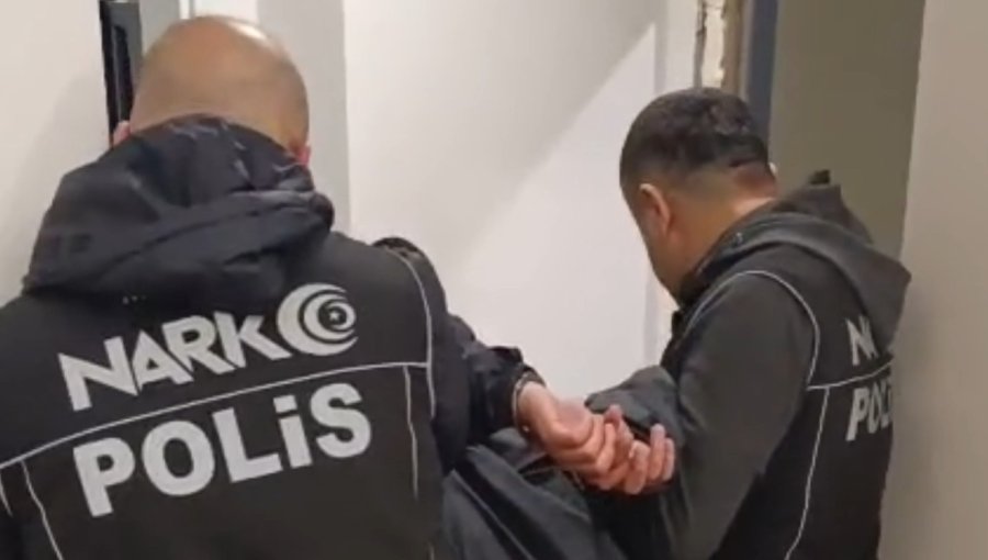 Kırmızı Bültenle Aranan Uyuşturucu Baronu Mersin’de Yakalandı