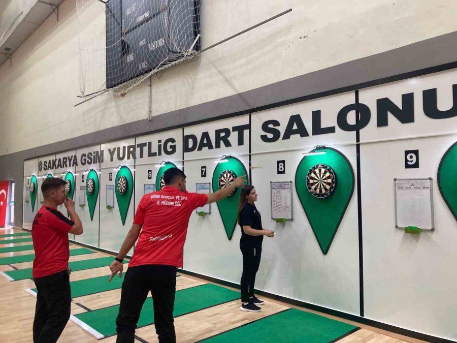 Niğdeli Sporcu Dart Bölge Turnuvası’nda Dördüncü Oldu