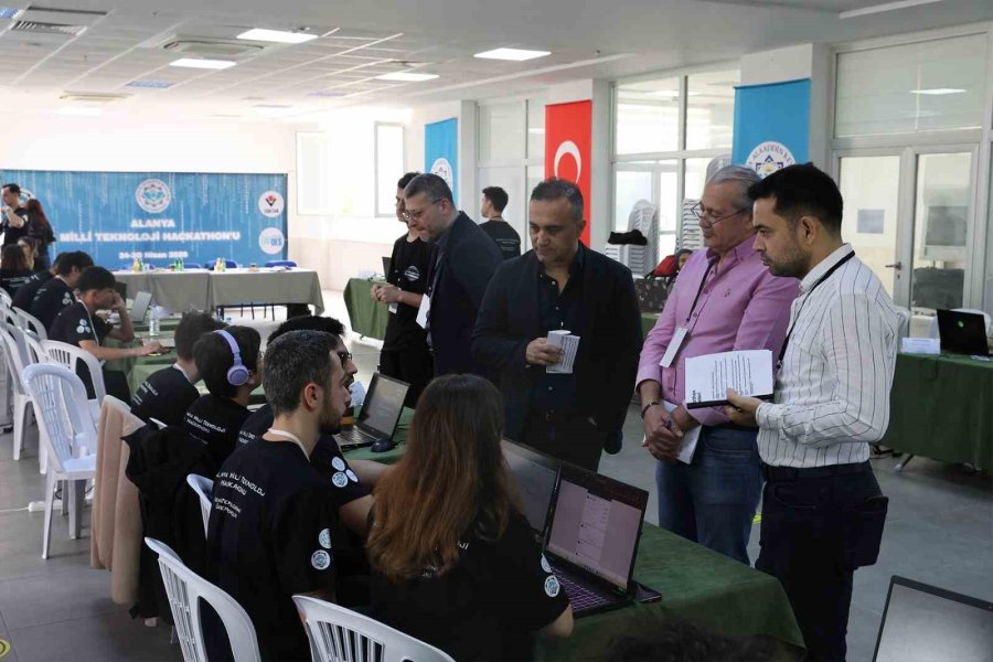 Alkü’de Alanya Milli Teknoloji Hackathonu Yarışları Tamamladı