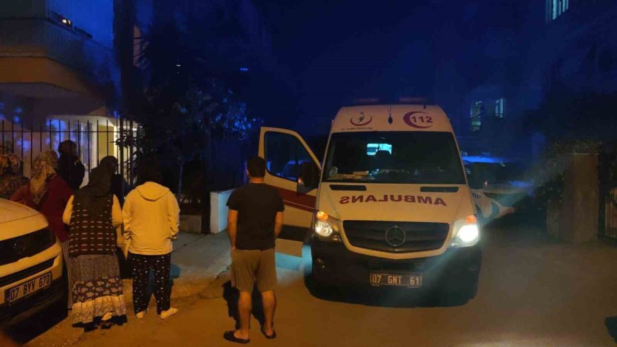 Antalya’da 16 Yaşındaki Çocuk Evde Silahla Vurulmuş Halde Ölü Bulundu