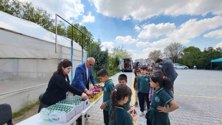 Karapınar’da İlkokul Öğrencilerine "sağlıklı Çocuk Sağlıklı Gelecek" Etkinliği
