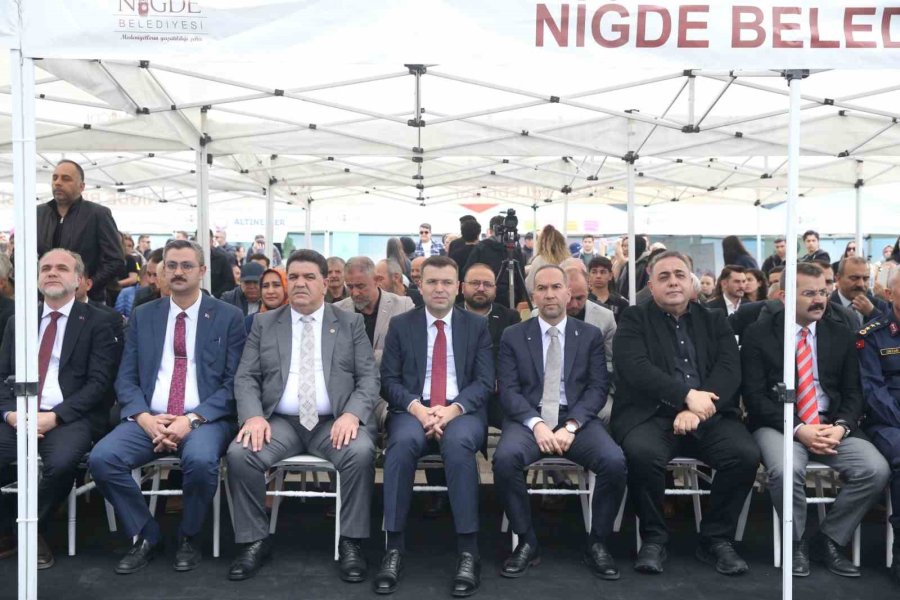 Niğde 9. Kitap Fuarı Kapılarını Açtı