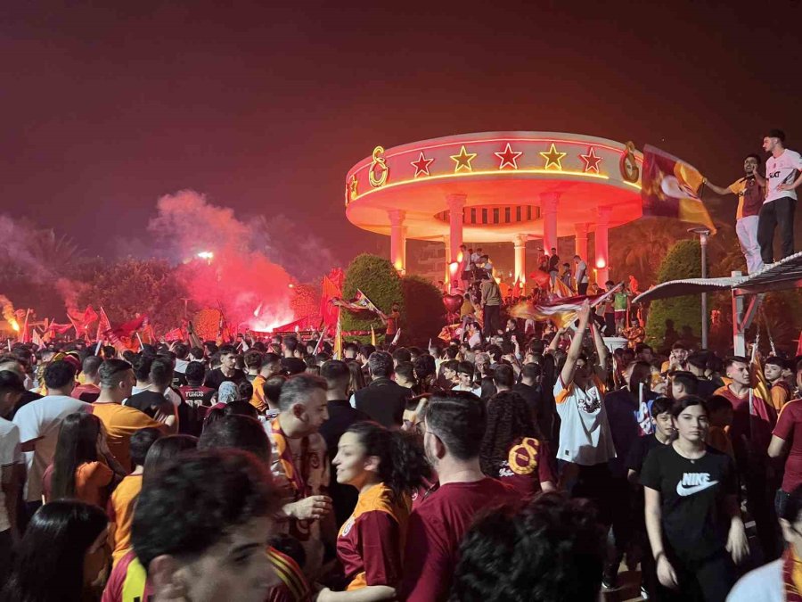 Mersin’de Galatasaray’ın Şampiyonluğu Büyük Coşkuyla Kutlandı