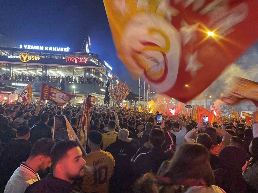 Galatasaray’ın Şampiyonluğu Konya’da Coşkuyla Kutlandı