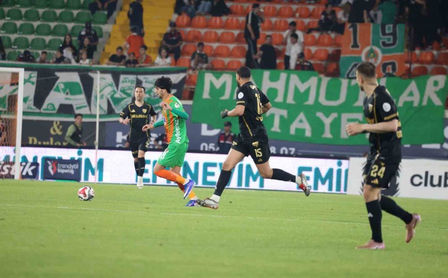Trendyol Süper Lig: Corendon Alanyaspor: 3 - Kayserispor: 1 (maç Sonucu)