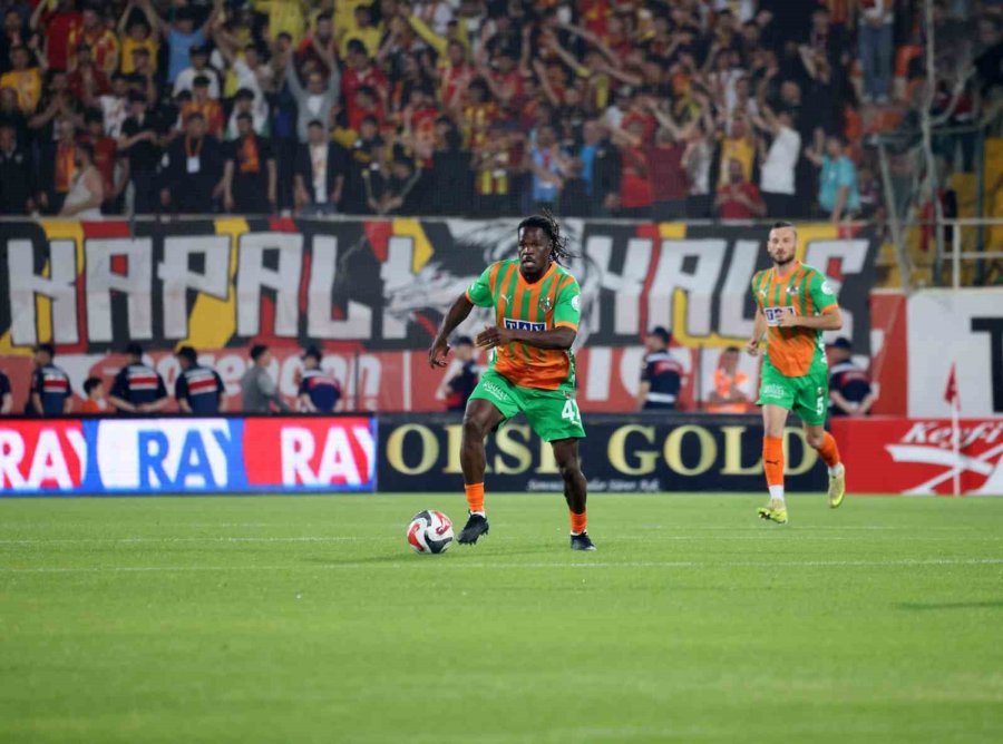 Trendyol Süper Lig: Corendon Alanyaspor: 3 - Kayserispor: 1 (maç Sonucu)