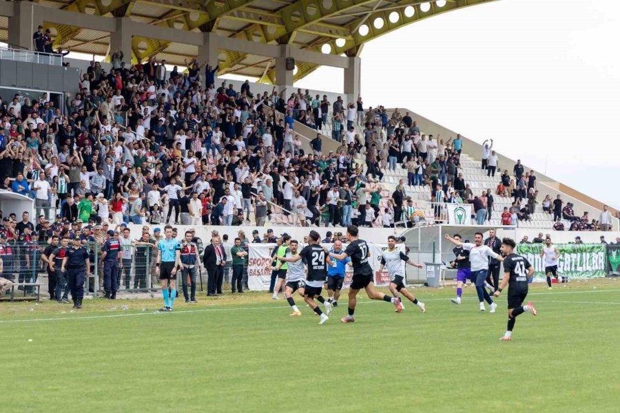 Manavgat Belediyespor Play-off’ta Tur Atladı