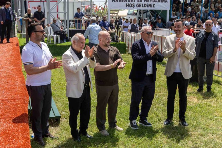 Manavgat’ta Güreş Şöleni Devam Ediyor