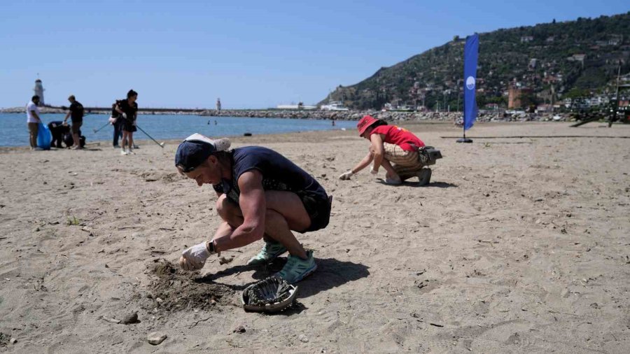 Alanya’nın Mavisi İçin El Ele Verildi