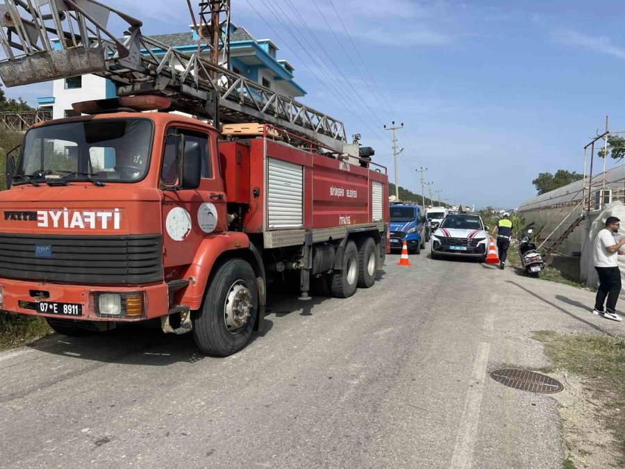 Antalya’da Okul Servisi Şarampole Devrildi: 6 Öğrenci Yaralı