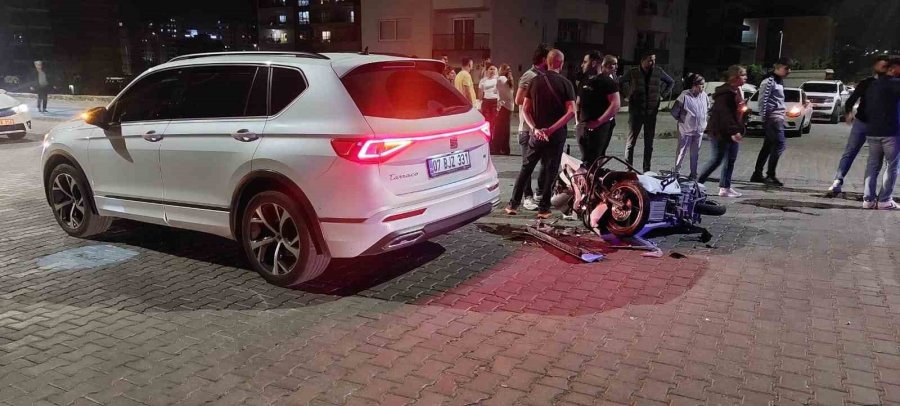 Gazipaşa’da Motosiklet İle Otomobil Çarpıştı: 1 Yaralı