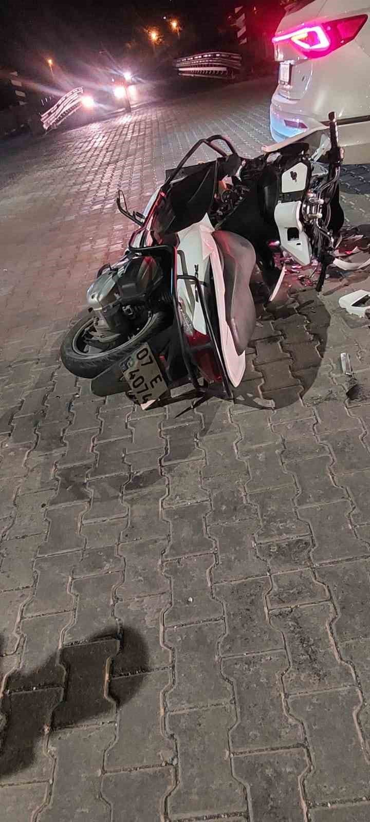 Gazipaşa’da Motosiklet İle Otomobil Çarpıştı: 1 Yaralı