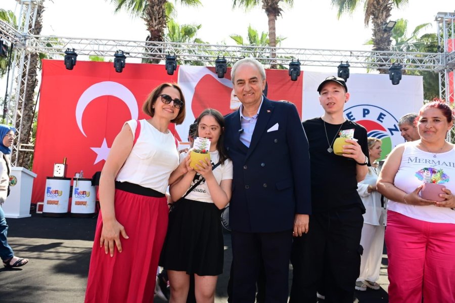 Kepez’de Engelsiz Festival Coşkusu