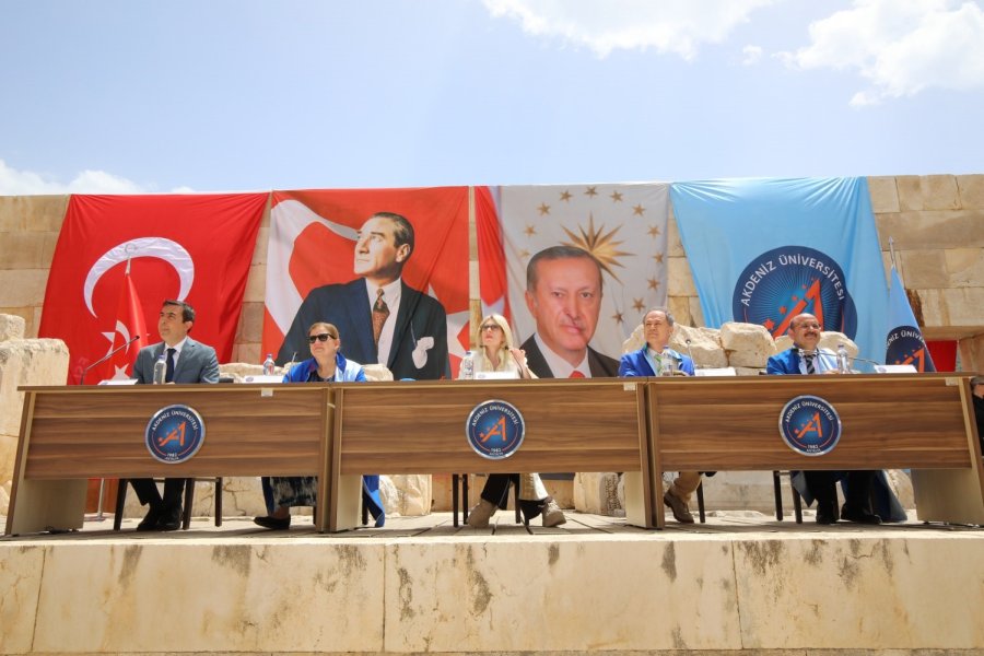 Akdeniz Üniversitesi Senatosu, Antik Dünyanın Binlerce Yıl Öncesindeki Meclisinde Toplandı