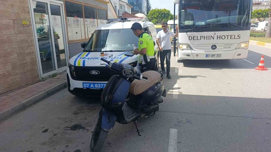 Polisin ’dur’ İhtarına Uymayıp Ters Yönden Kaçtı, 258 Bin 500 Tl Cezadan Kaçamadı