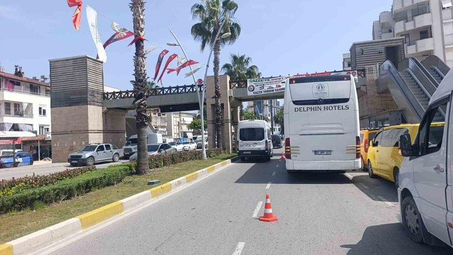 Polisin ’dur’ İhtarına Uymayıp Ters Yönden Kaçtı, 258 Bin 500 Tl Cezadan Kaçamadı