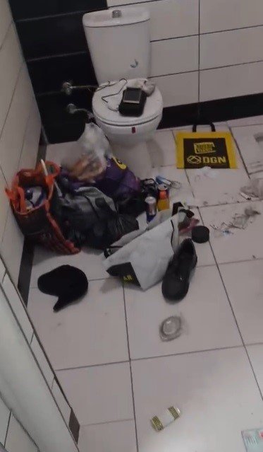 Hapis Cezasından Kaçmak İçin 2 Ay Tuvalette Saklanmış