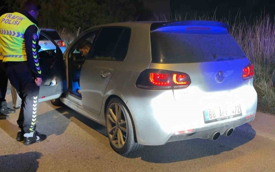 Alkollü Sürücünün Ehliyetine El Konulup 25 Bin Lira Ceza Kesildi