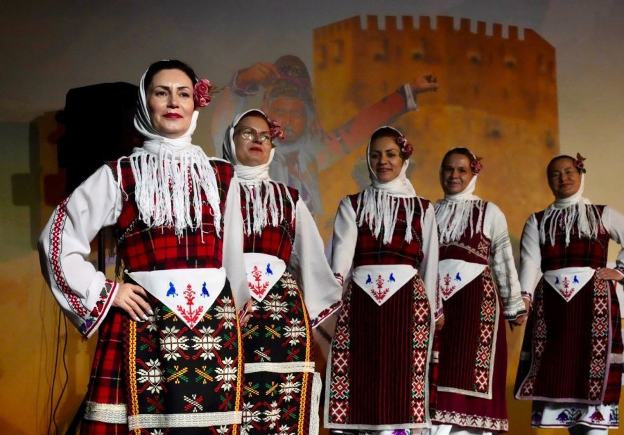 Alanya’da Kültürleri Buluşturan Dans Ve Müzik Şöleni Başladı