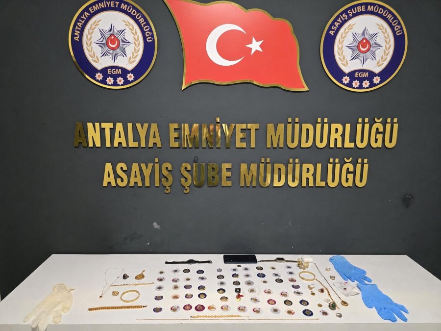 Antalya’da 410 Bin Lira Değerinde Ziynet Eşyası Çalan Hırsız Yakalandı