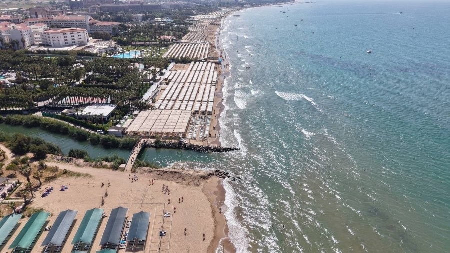 Denizi Perişan Edip Rezervasyon İptal Ettiren Besi Çiftliğine Ceza Sonrası Denizin Rengi Değişti