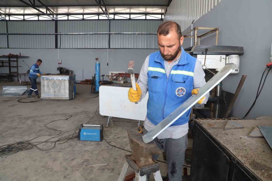 Akdeniz’de Eski Konteynerler Yenilenerek Hizmete Kazandırılıyor