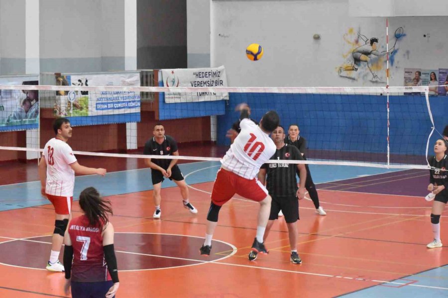 Sağlık Çalışanları, Sağlık İçin Filede Buluşuyor