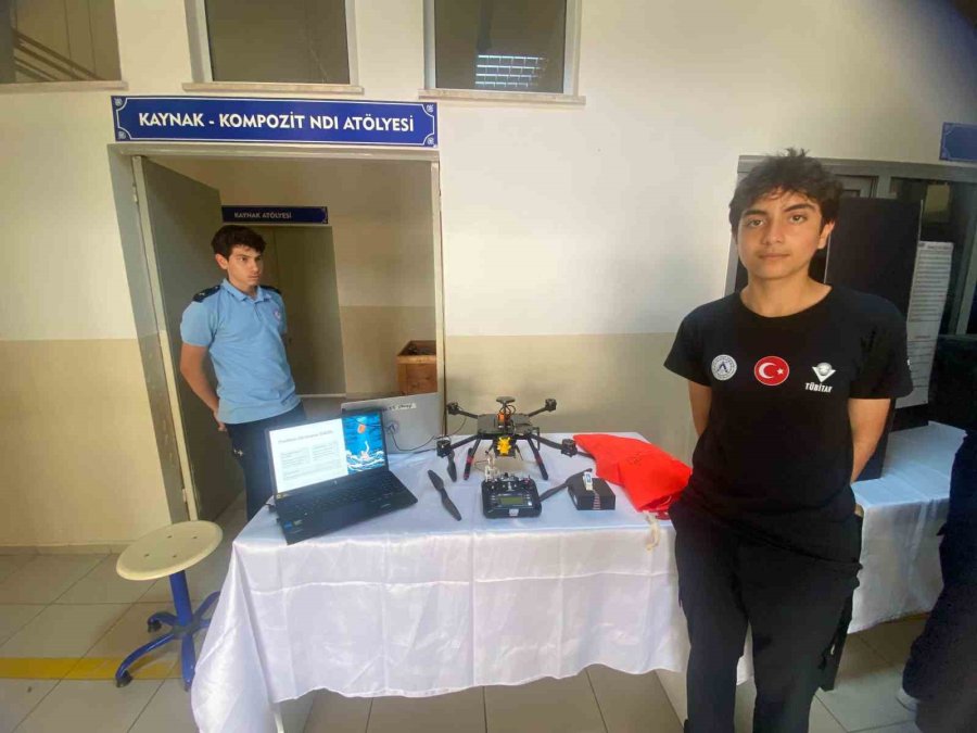 Aksu Uçak Bakım Lisesi’nde Bilim Fuarı Açıldı