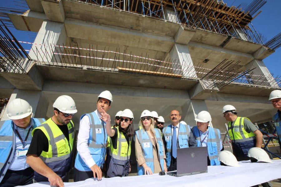 Akdeniz Üniversitesi Hastanesi Yeni İnşaatı Yüzde 30 Tamamlandı