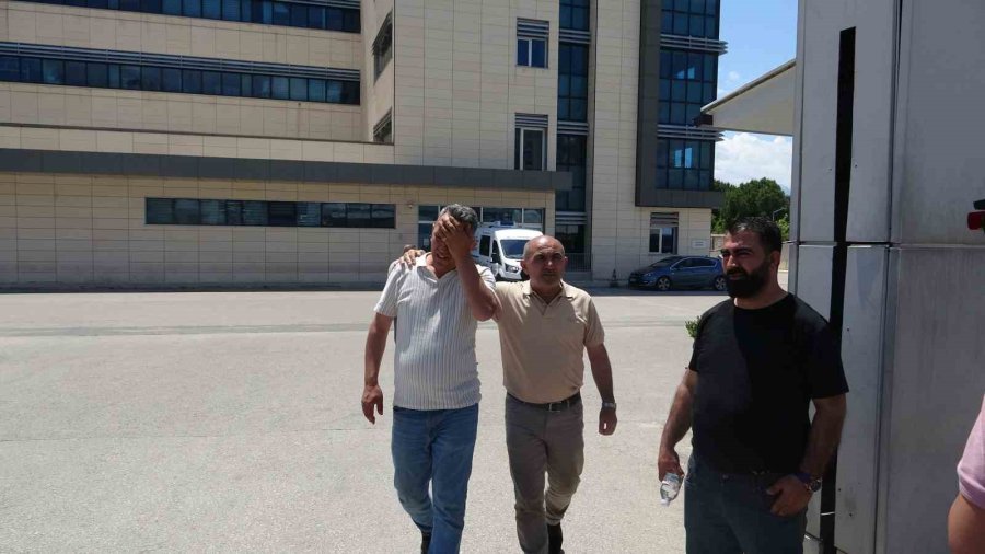 Alacak-verecek Kavgasında Öldürülen Adamın Oğlu Konuştu: "borç Babamın Değildi, Suçsuz Yere Hunharca Katledildi"