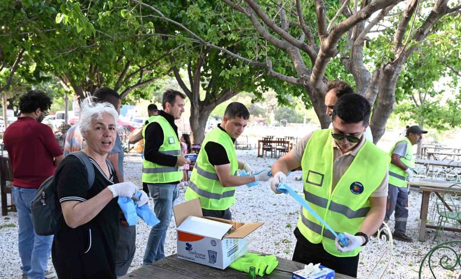 Çıralı’da Sahil Temizliği Yapıldı