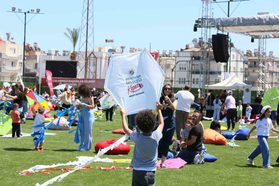Kepez’de 19 Mayıs Coşkusu "gençfest" İle Taçlandı