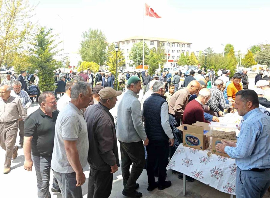 Aksaray’da Yoğun Yağış Nedeniyle Şükür Duası Yapıldı