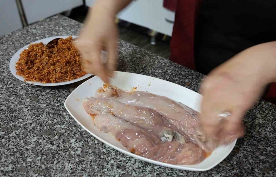 Şırdan Ve Mumbar Yapıp Pazarlarda Sattı, Şimdi Kendi Dükkanının Patronu Oldu