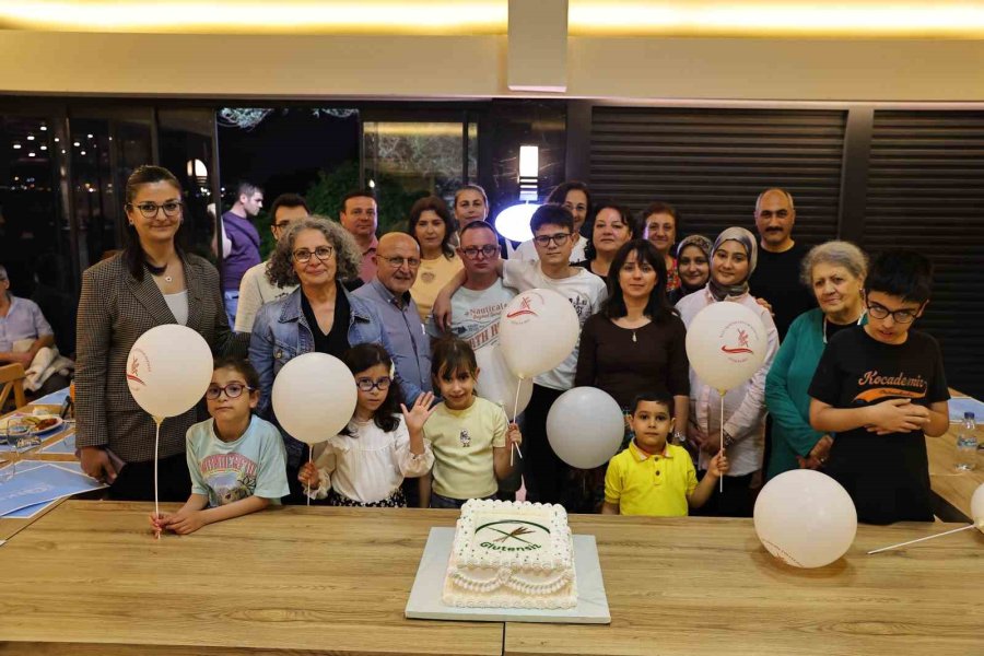 Büyükşehir Belediyesi Çölyak Hastalarını Glütensiz Sofrada Buluşturdu