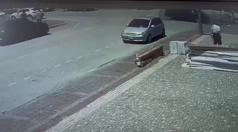 Manavgat’ta Aşırı Hız Kaza Yaptırdı: 2 Yaralı