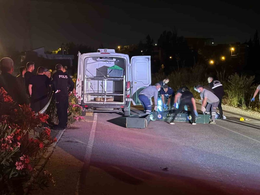 Selektör Yapma Nedeniyle Çıkan Tartışmada Öldürülen 3 Kişinin Cenazeleri Teslim Alındı