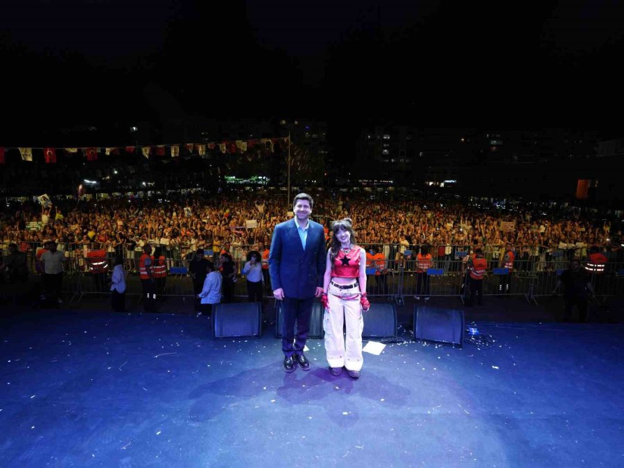 Tarsus’ta Çocuk Ve Gençlik Festivali Coşkuyla Başladı