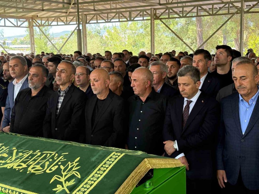 İş İnsanı Aydın Çavuşoğlu Son Yolculuğuna Uğurlandı