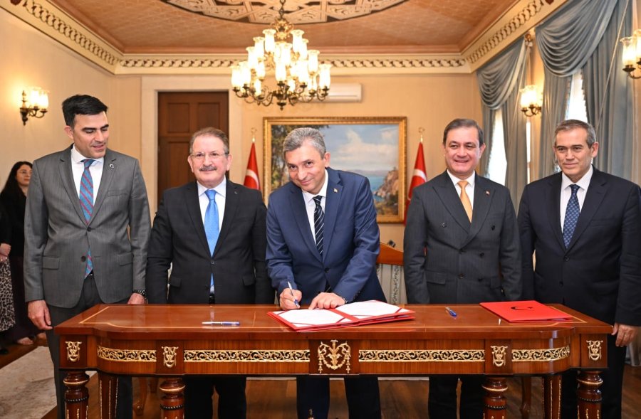 Elmalı’ya 2 Yeni Sağlık Tesisi