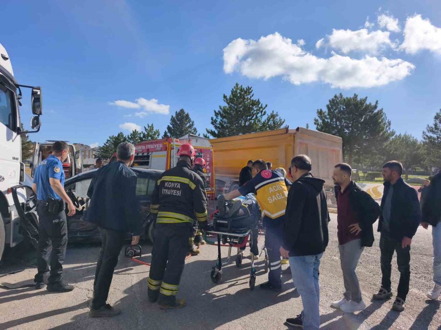 Seydişehir’de Tır İle Otomobil Çarpıştı: 1 Yaralı