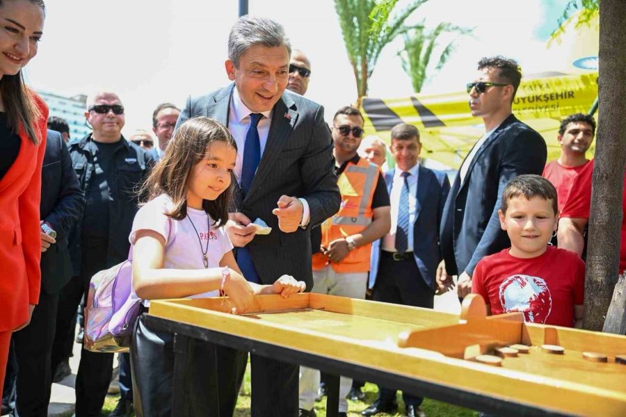 Antalya’da 19 Mayıs Şöleni