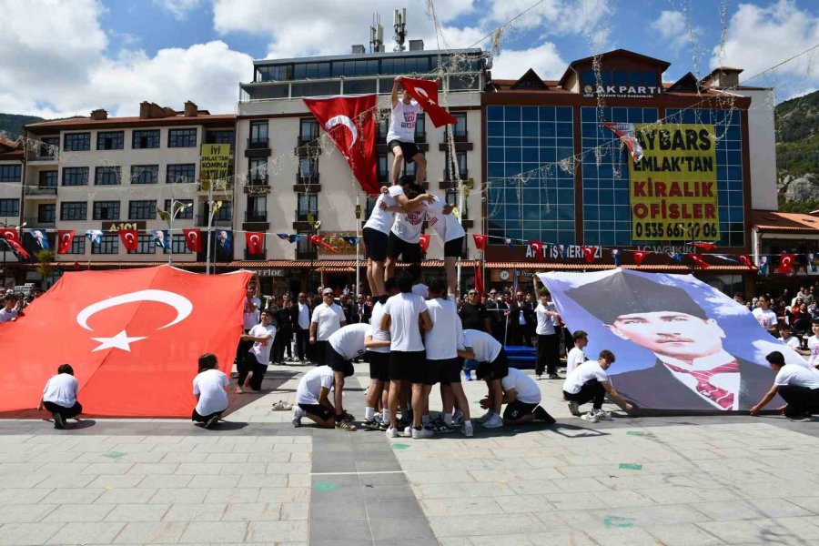 Konya’nın İlçelerinde 19 Mayıs Coşkusu