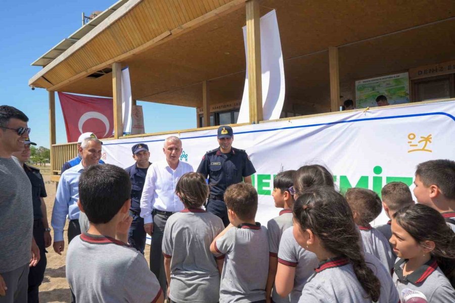 Sorgun Boğaz Sahili’nde Kıyı Temizliği